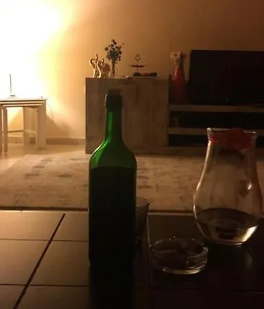 Woodengate Apartamento *