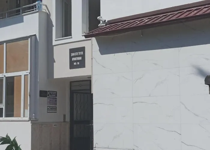 아파트 Woodengate