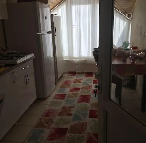 Woodengate 페티예